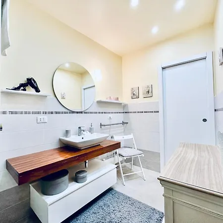 Apartment Hostdomus - Casa Galileo Turin